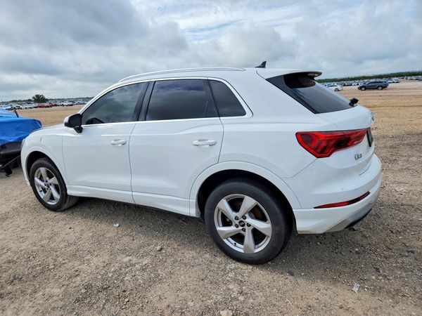 2021 AUDI Q3 quattro Premium