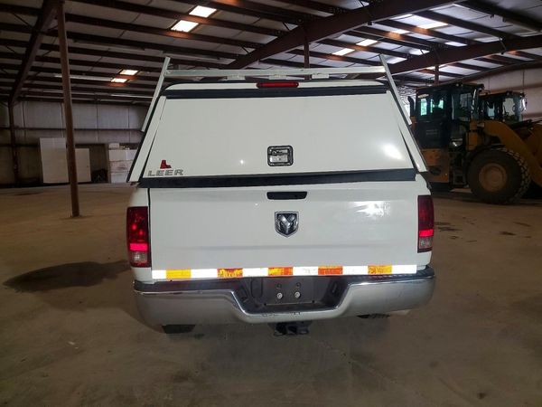 2023 RAM 1500 CLASSIC Tradesman