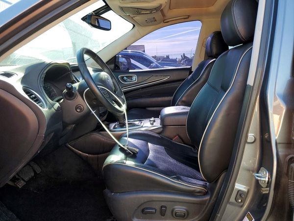 2018 INFINITI QX60 — DENT