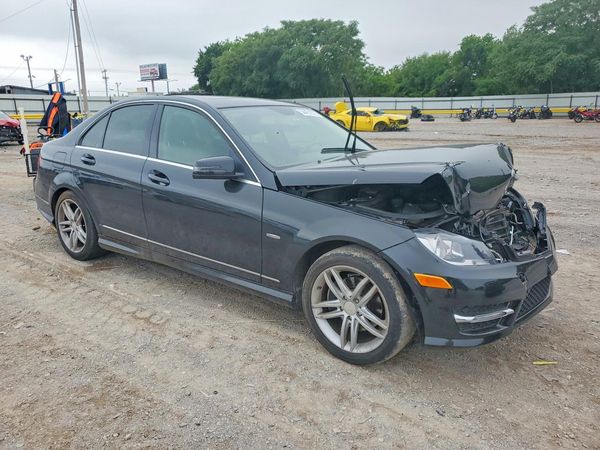 2012 MERCEDES-BENZ C C250