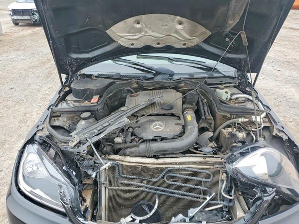 2012 MERCEDES-BENZ C C250