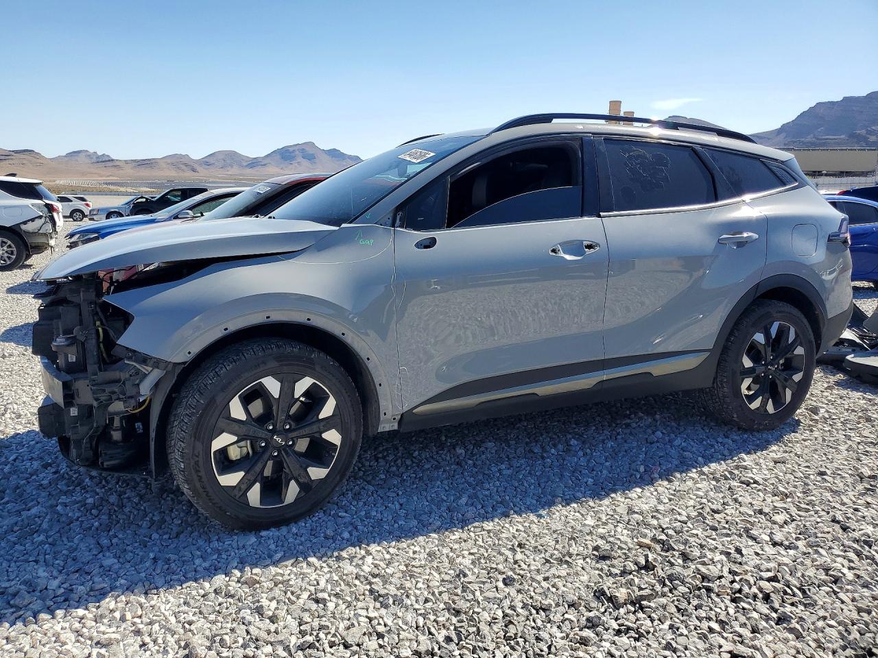 2023 KIA SPORTAGE X-LINE