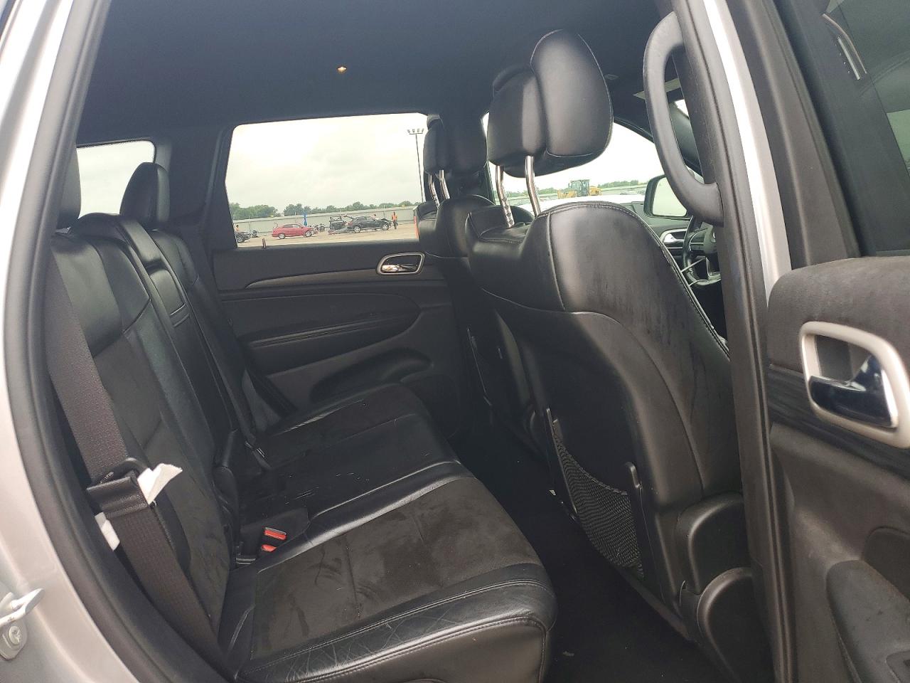 2020 JEEP GRAND CHEROKEE LAREDO 4X2