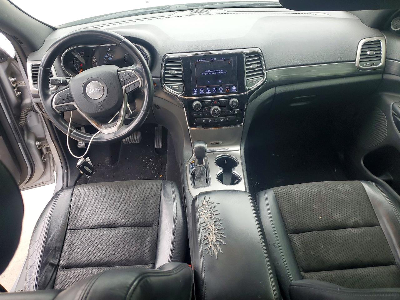 2020 JEEP GRAND CHEROKEE LAREDO 4X2