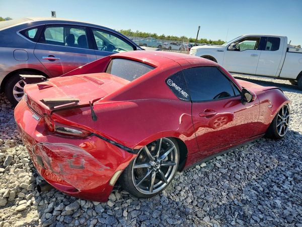 2017 MAZDA MX-5 MIATA Grand Touring