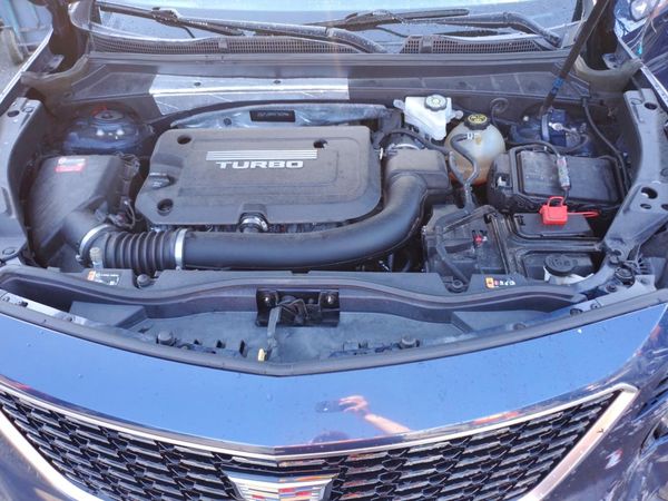 2019 CADILLAC XT4 Premium Luxury