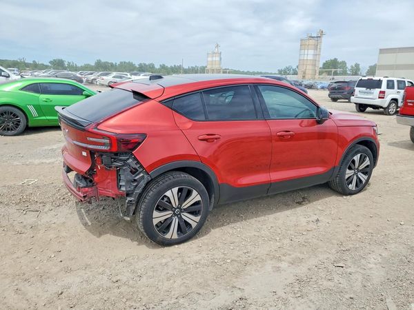2023 VOLVO C40 Plus Dark