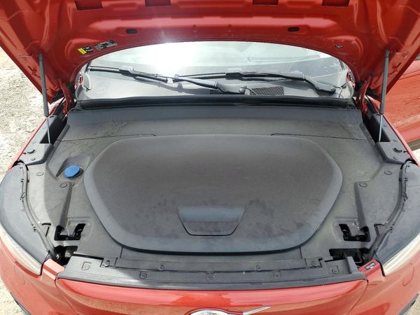 2023 VOLVO C40 Plus Dark