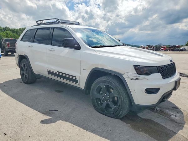 2018 JEEP GRAND CHEROKEE LAREDO 4X4