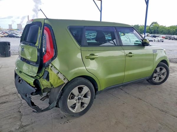 2017 KIA SOUL Base