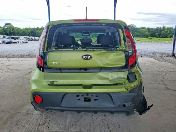 2017 KIA SOUL Base