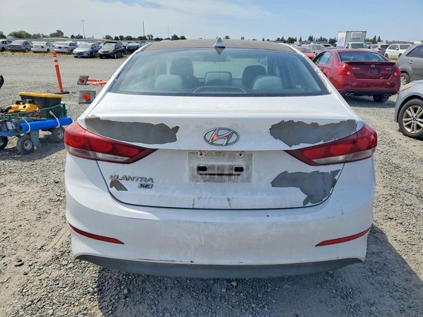 2017 HYUNDAI ELANTRA SE Base