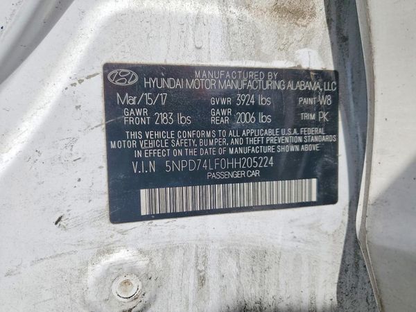 2017 HYUNDAI ELANTRA SE Base