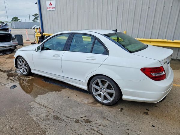 2014 MERCEDES-BENZ C C250