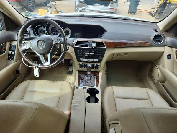 2014 MERCEDES-BENZ C C250