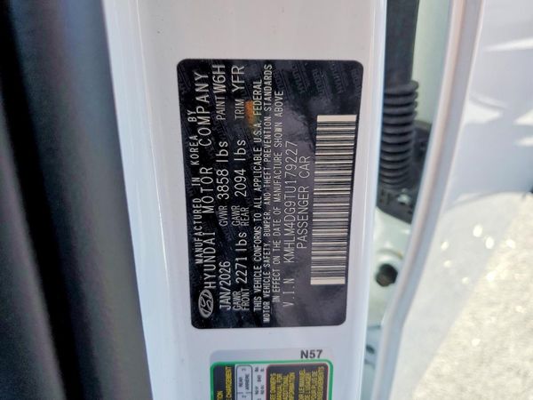 2026 HYUNDAI ELANTRA