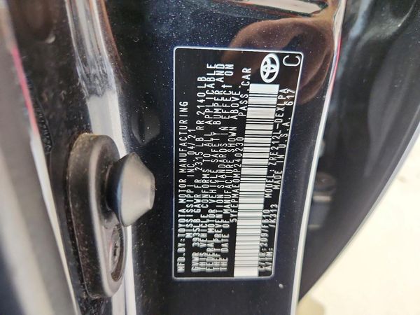 2021 TOYOTA COROLLA
