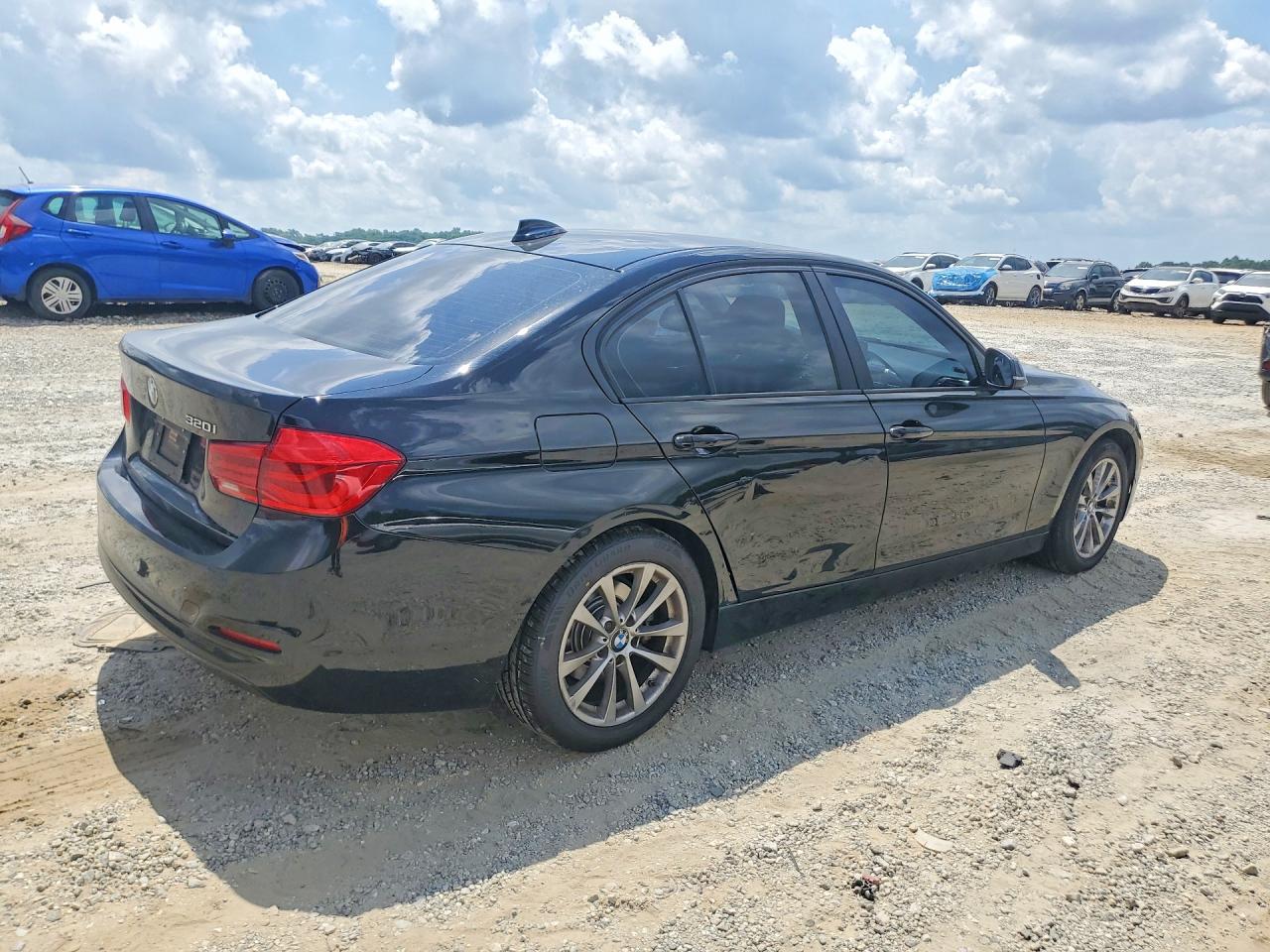 2017 BMW 320 SA