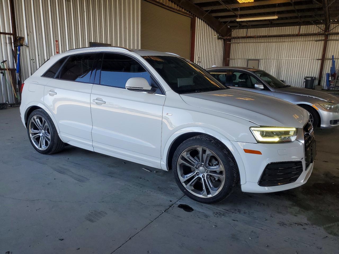2018 AUDI Q3