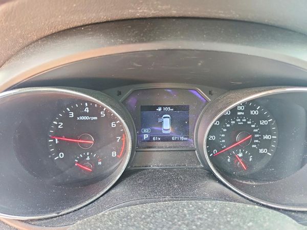 2021 KIA SEDONA LX, EX