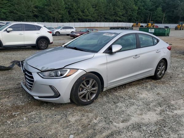2017 HYUNDAI ELANTRA