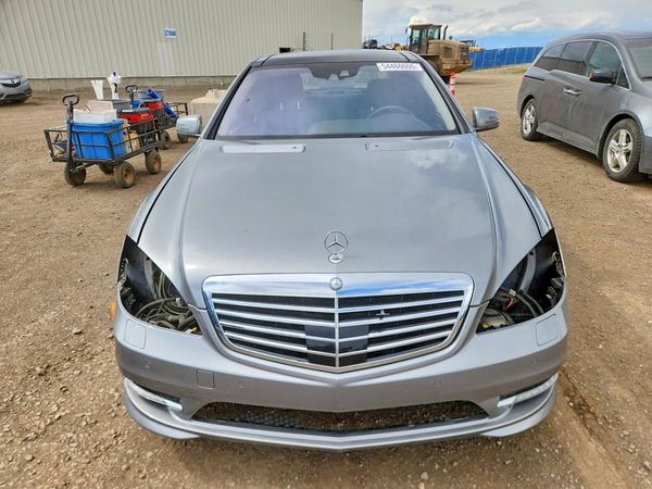 2013 MERCEDES-BENZ S S550V 4-MATIC