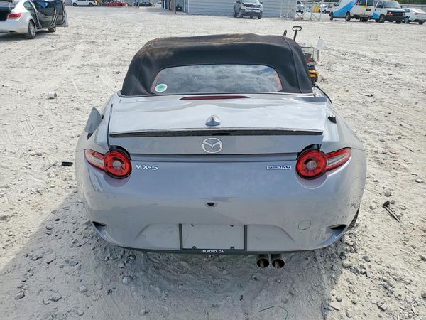 2024 MAZDA MX-5 MIATA Club