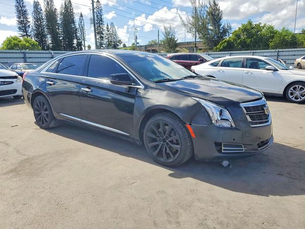 2016 CADILLAC XTS