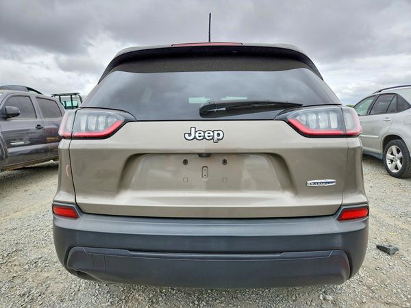 2019 JEEP CHEROKEE LATITUDE PLUS FWD