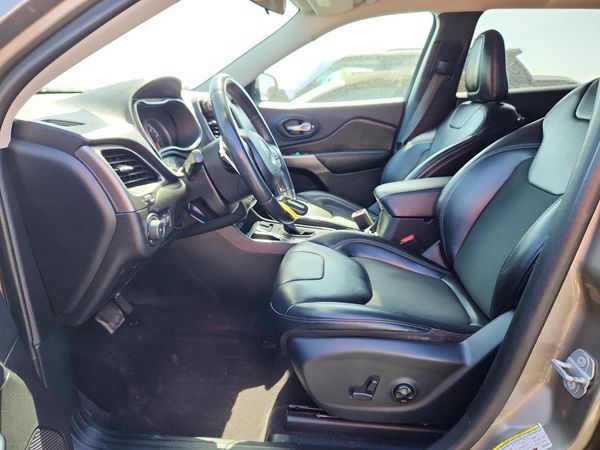 2019 JEEP CHEROKEE LATITUDE PLUS FWD