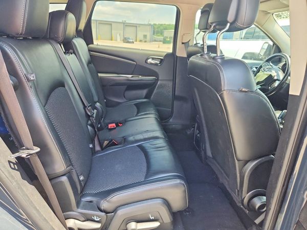 2017 DODGE JOURNEY CROSSROAD (FWD)
