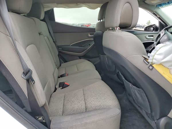 2016 HYUNDAI SANTA FE SPORT Base