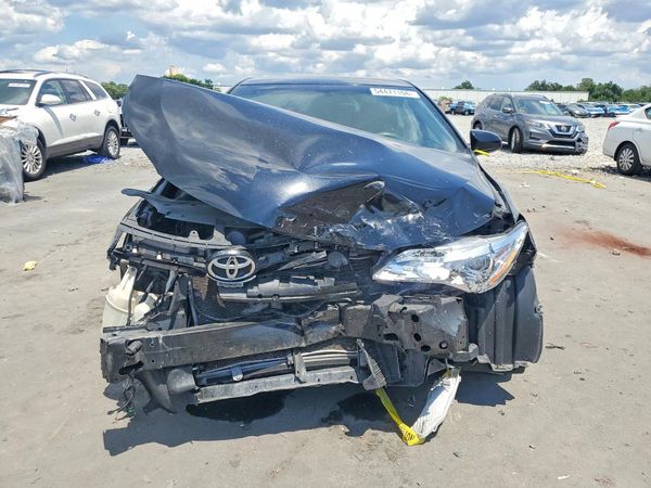 2017 TOYOTA CAMRY