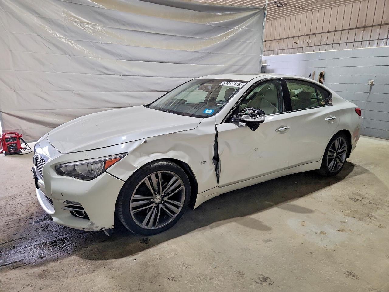 2017 INFINITI Q50