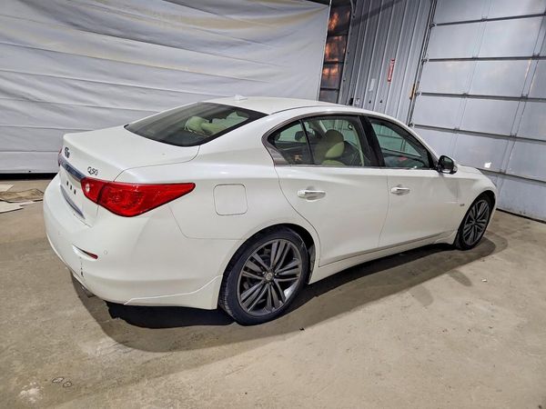 2017 INFINITI Q50
