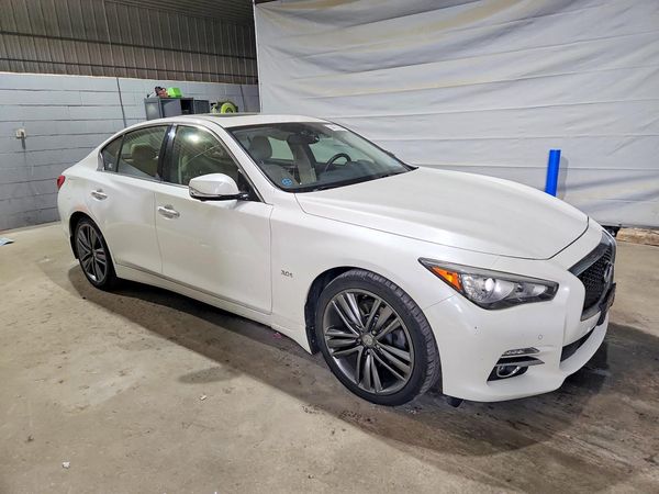 2017 INFINITI Q50