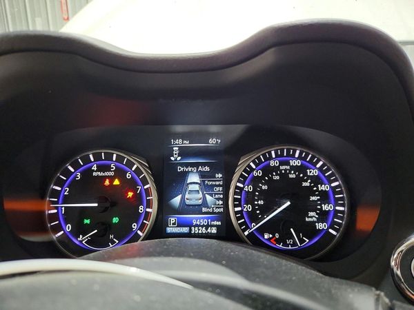 2017 INFINITI Q50