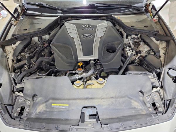 2017 INFINITI Q50