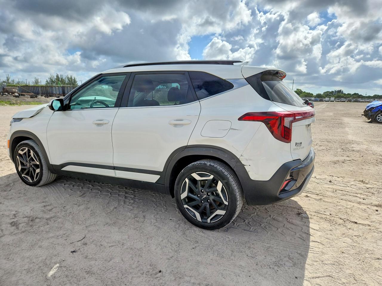2024 KIA SELTOS SX