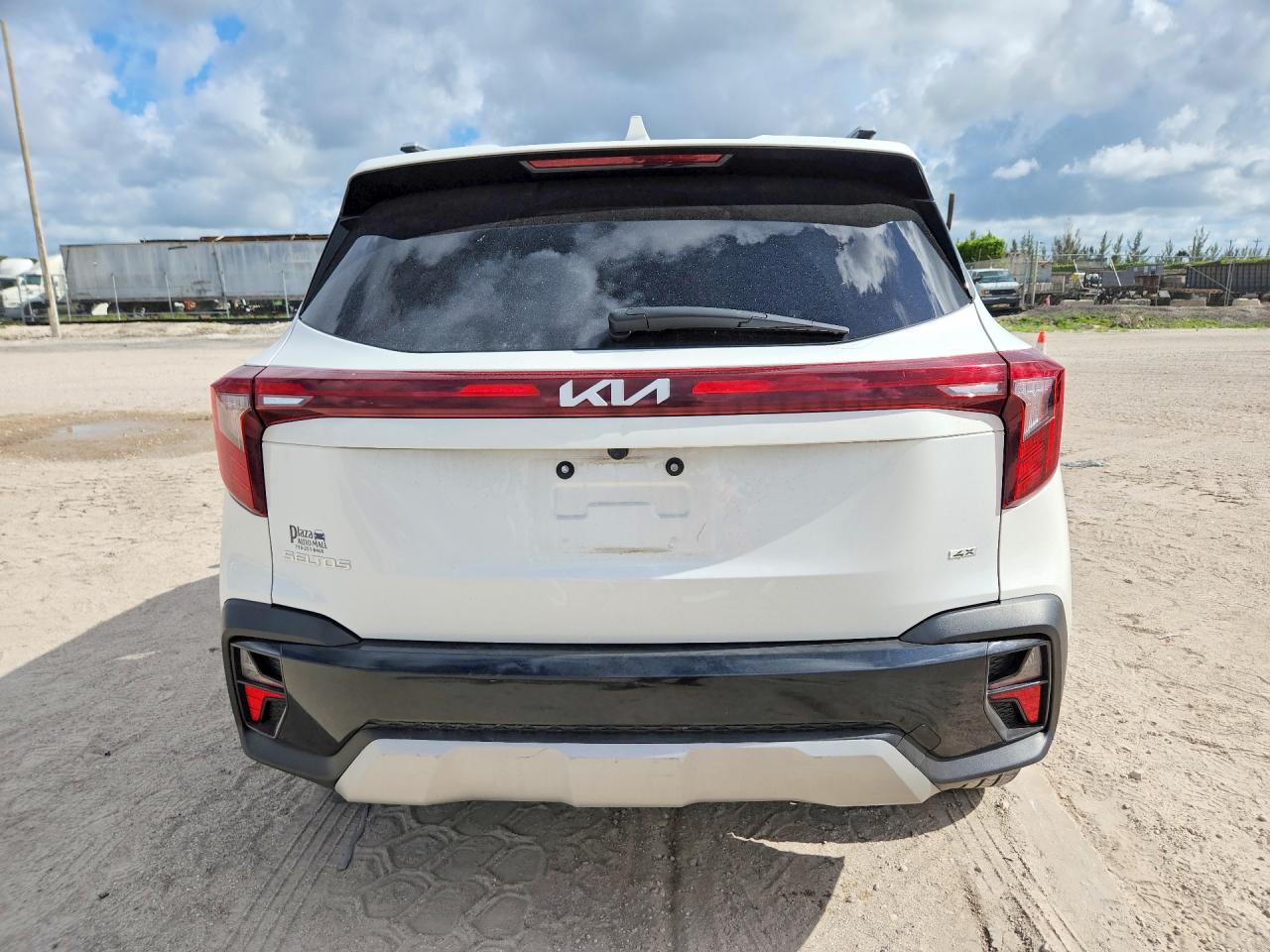 2024 KIA SELTOS SX