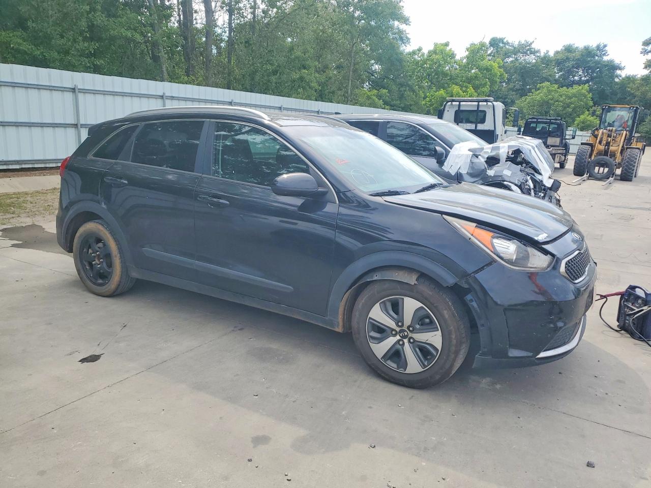 2017 KIA NIRO FE / LX / LX Tech