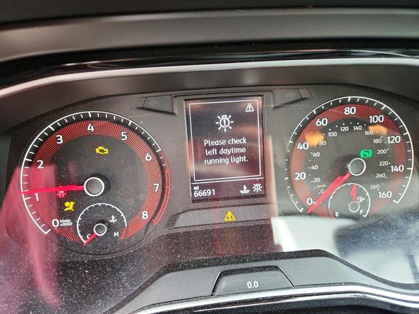 2019 VOLKSWAGEN JETTA S, SE, R-Line — ODOM