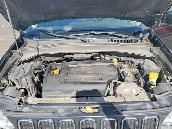 2016 JEEP RENEGADE LATITUDE 4X4