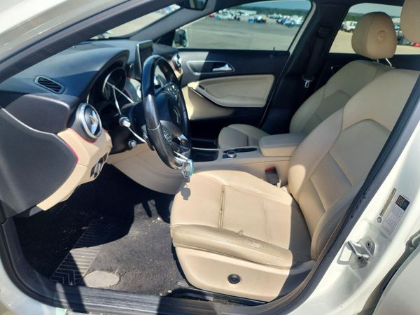 2016 MERCEDES-BENZ GLA GLA250
