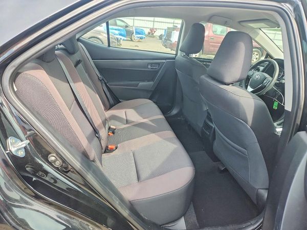 2018 TOYOTA COROLLA