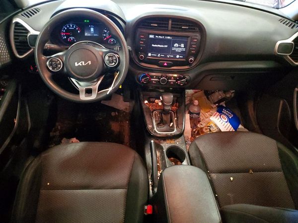 2022 KIA SOUL