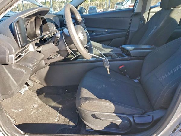 2023 HYUNDAI ELANTRA