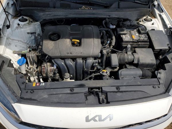 2022 KIA FORTE FE, LXS