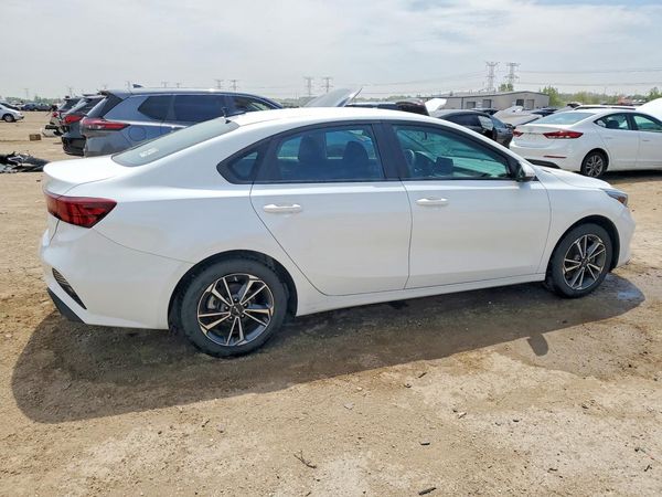 2022 KIA FORTE FE, LXS