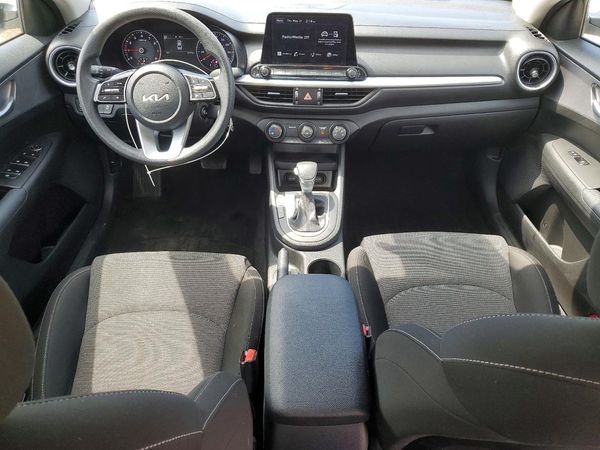 2022 KIA FORTE FE, LXS